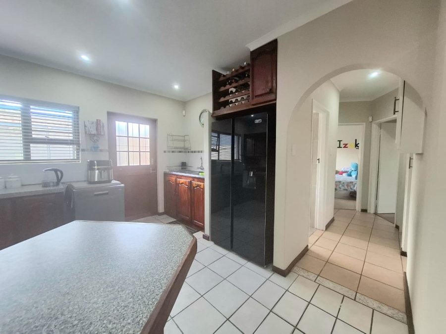 4 Bedroom Property for Sale in Dorchester Heights Eastern Cape